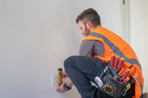 Best Affordable Electrician  in Cleveland Heights, OH