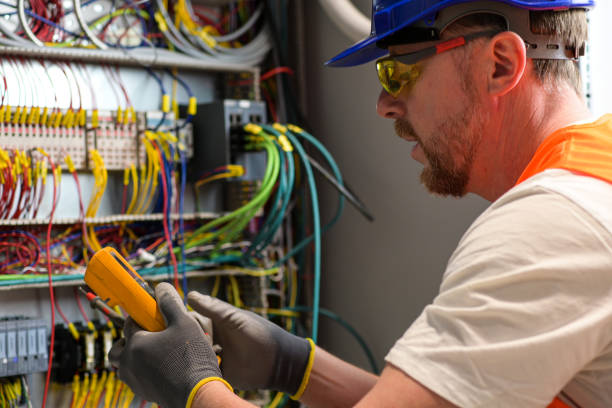 Best Licensed Electrician  in Cleveland Heights, OH